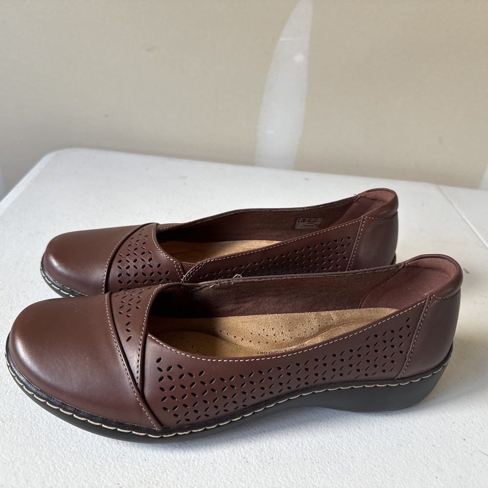 Clarks Women's Cora Iris Ballet Flat Size 11